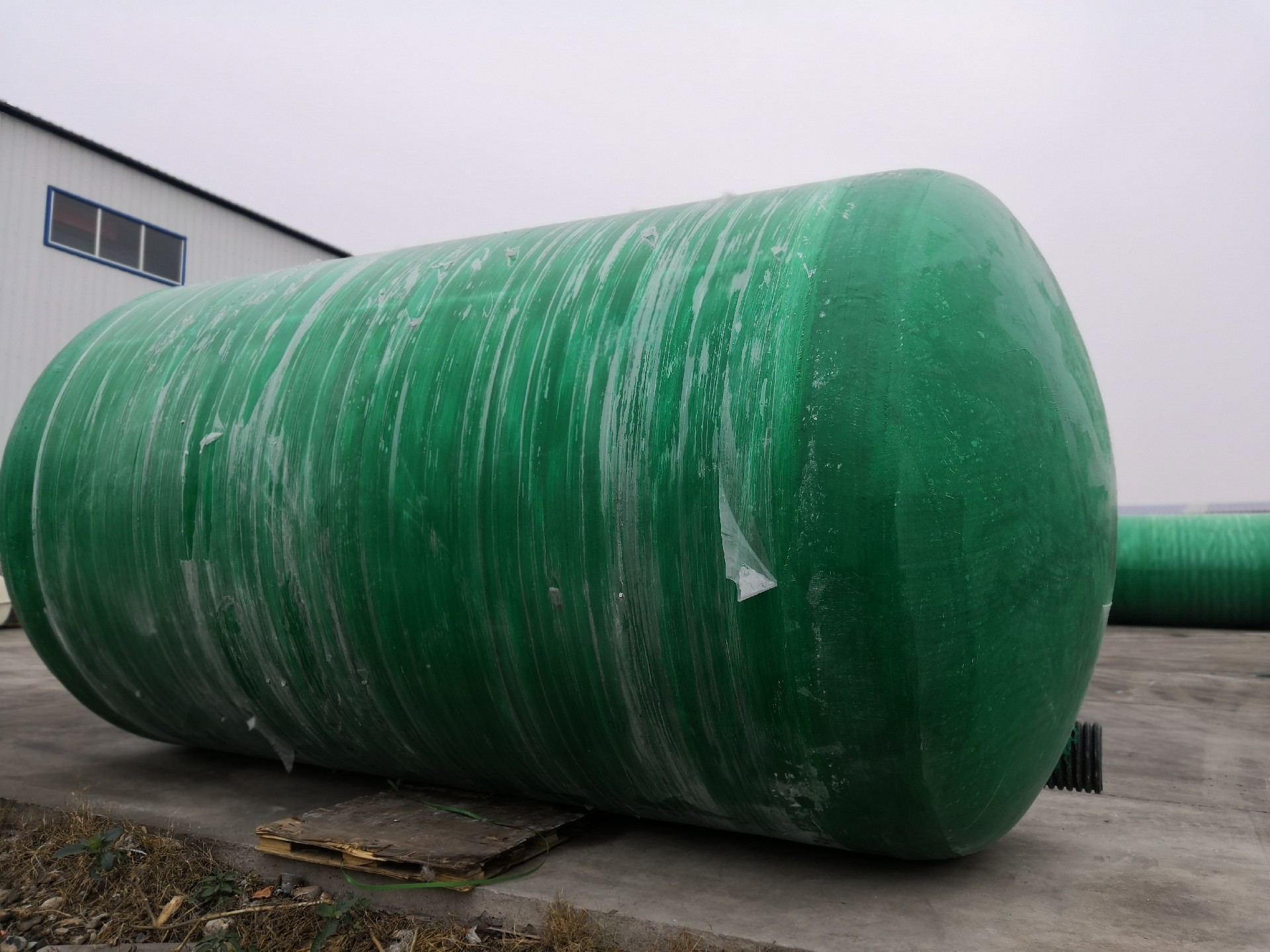 廬山學(xué)校玻璃鋼化糞池工程施工廠家-加工安裝定做